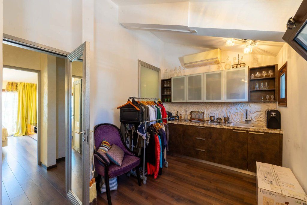 Flat in Limassol, Cyprus, 160.8 m² - picture 18