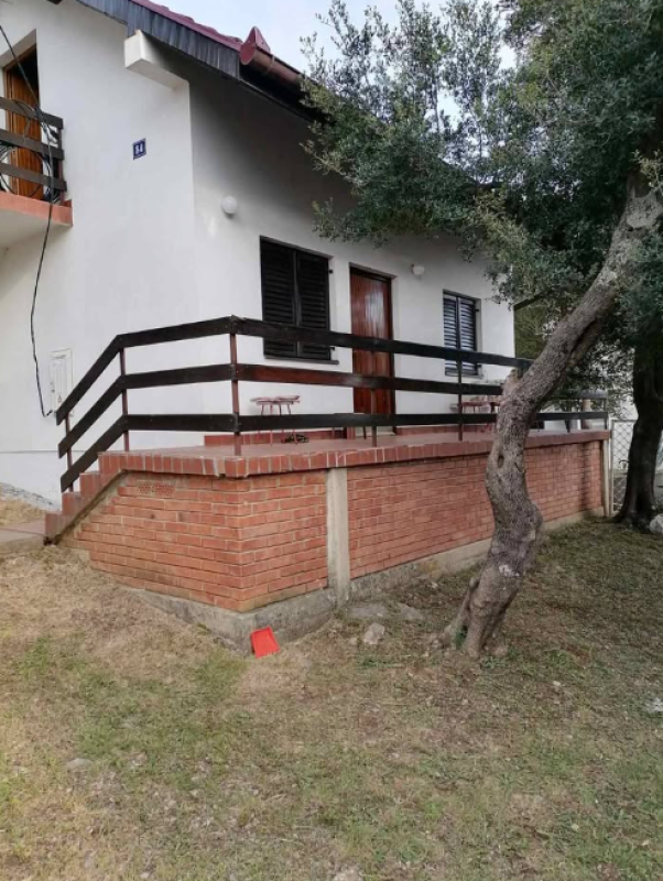 Casa Ratac, Montenegro, 90 m² - imagen 1