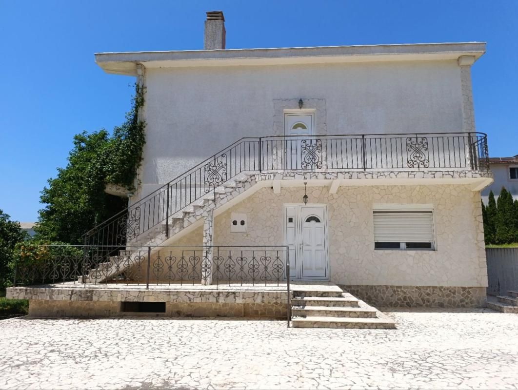 House in Susanj, Montenegro, 350 m² - picture 1
