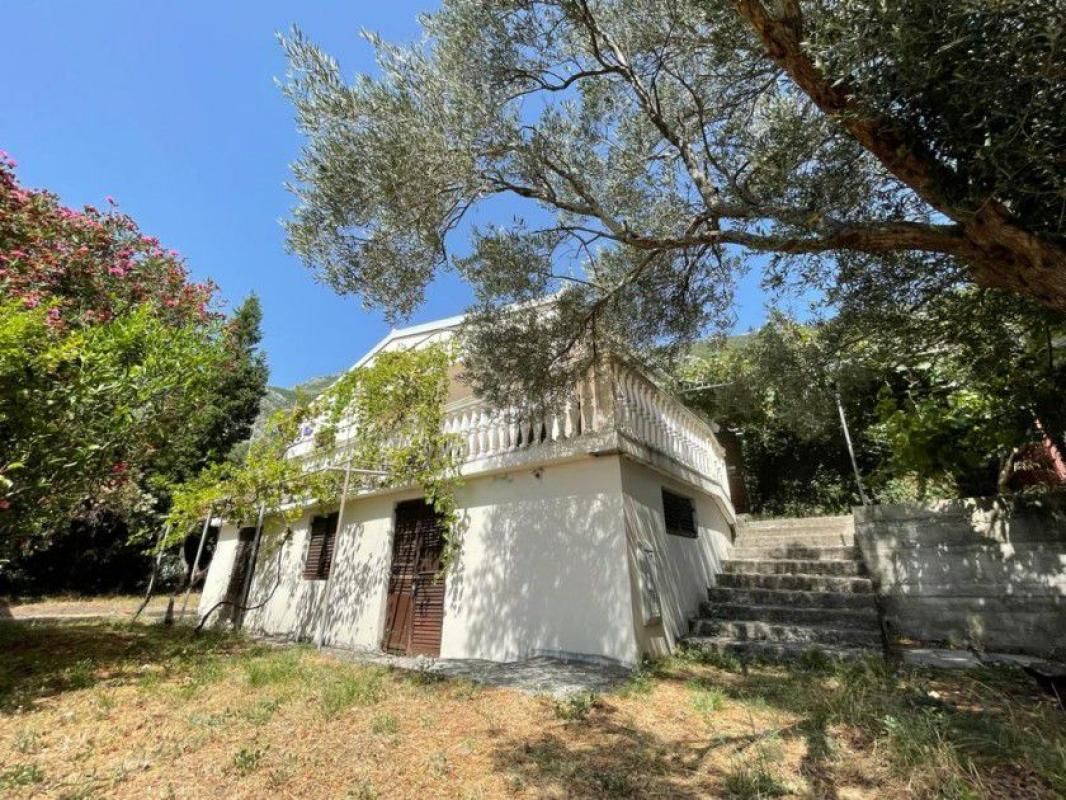 Casa en Sutomore, Montenegro, 122 m² - imagen 1