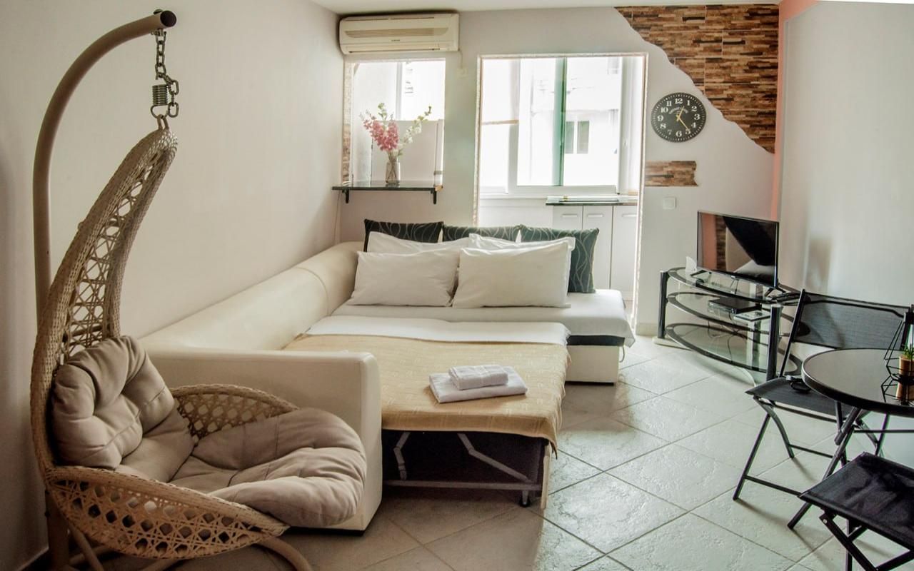 Piso en Becici, Montenegro, 21 m² - imagen 1