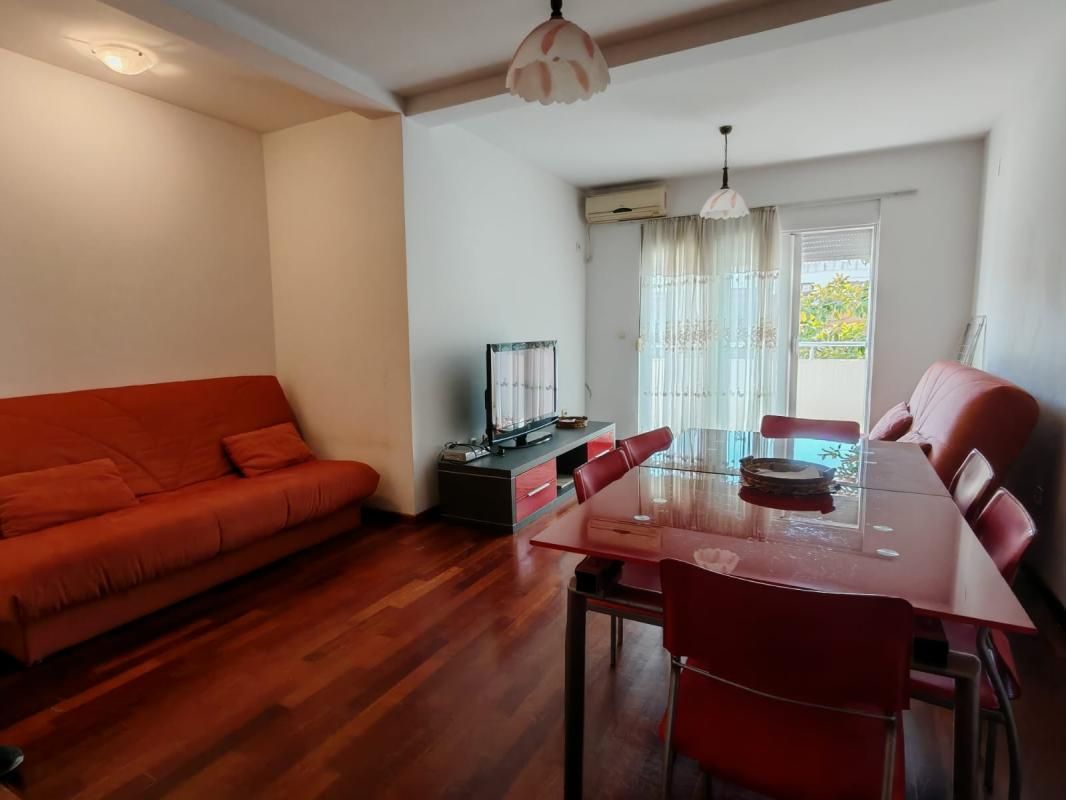 Wohnung in Petrovac, Montenegro, 59 m² - Foto 1
