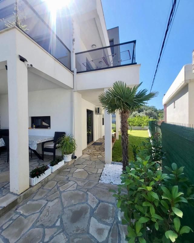 House in Dobra Voda, Montenegro, 305 m² - picture 2