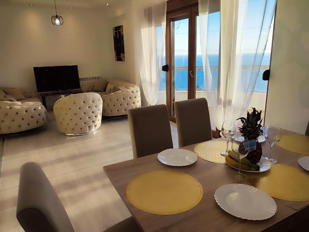 Piso en Dobra Voda, Montenegro, 102 m² - imagen 4