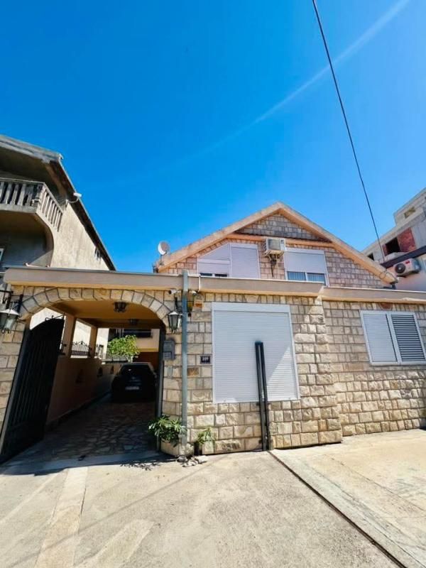 Haus in Bar, Montenegro, 300 m² - Foto 6