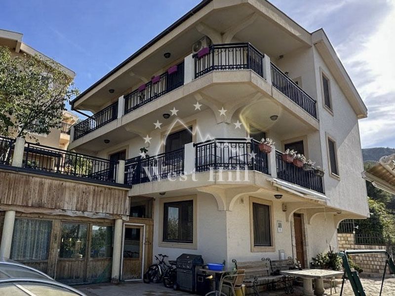 House Zaljevo, Montenegro, 315 m² - picture 1
