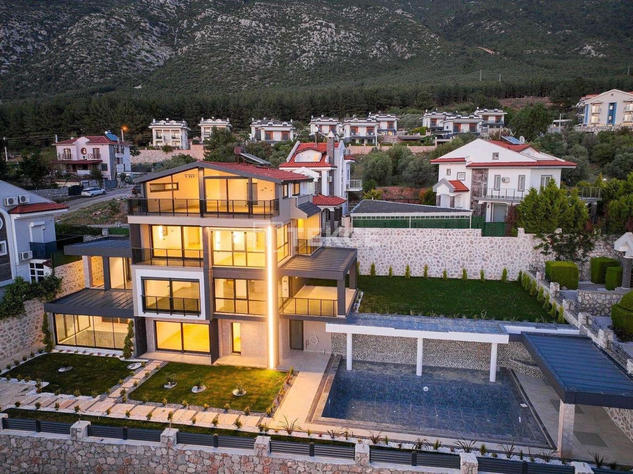 Villa en Fethiye, Turquia, 447 m² - imagen 11