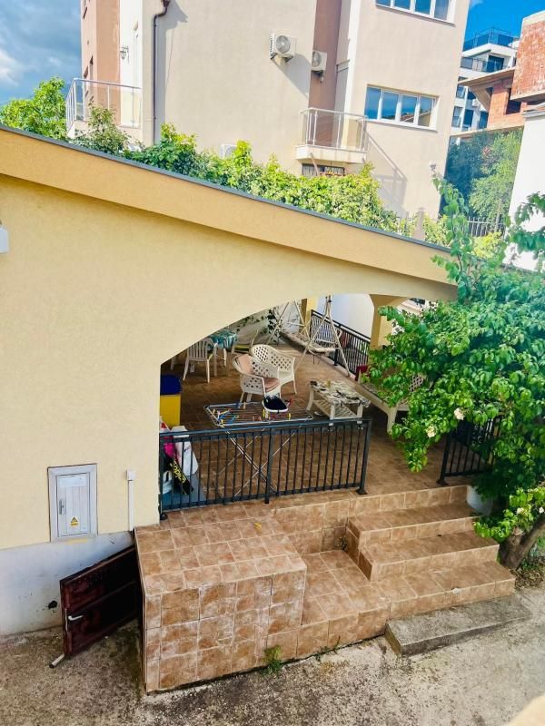 House in Utjeha, Montenegro, 320 m² - picture 10