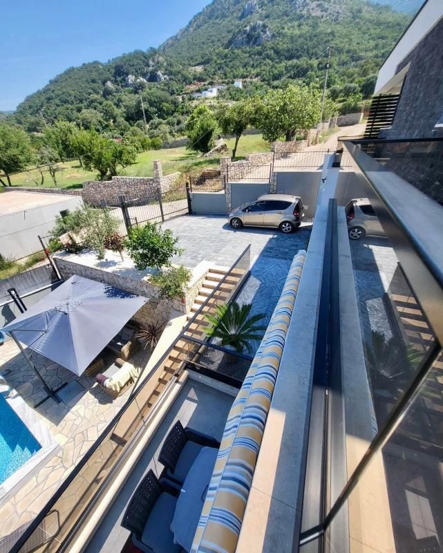 House in Dobra Voda, Montenegro, 305 m² - picture 11