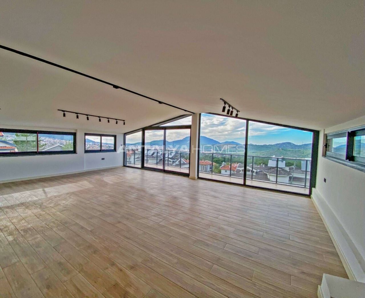 Villa à Fethiye, Turquie, 447 m² - image 17