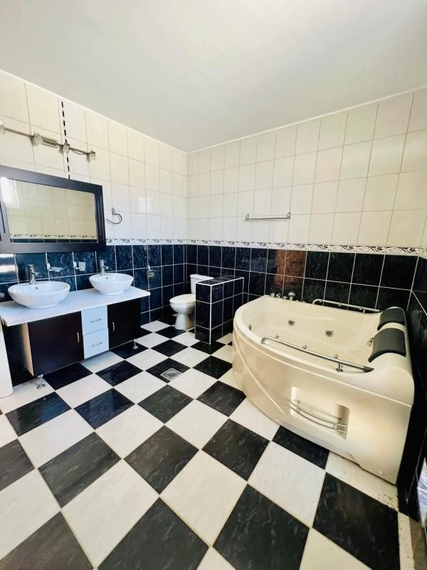 House in Utjeha, Montenegro, 320 m² - picture 14