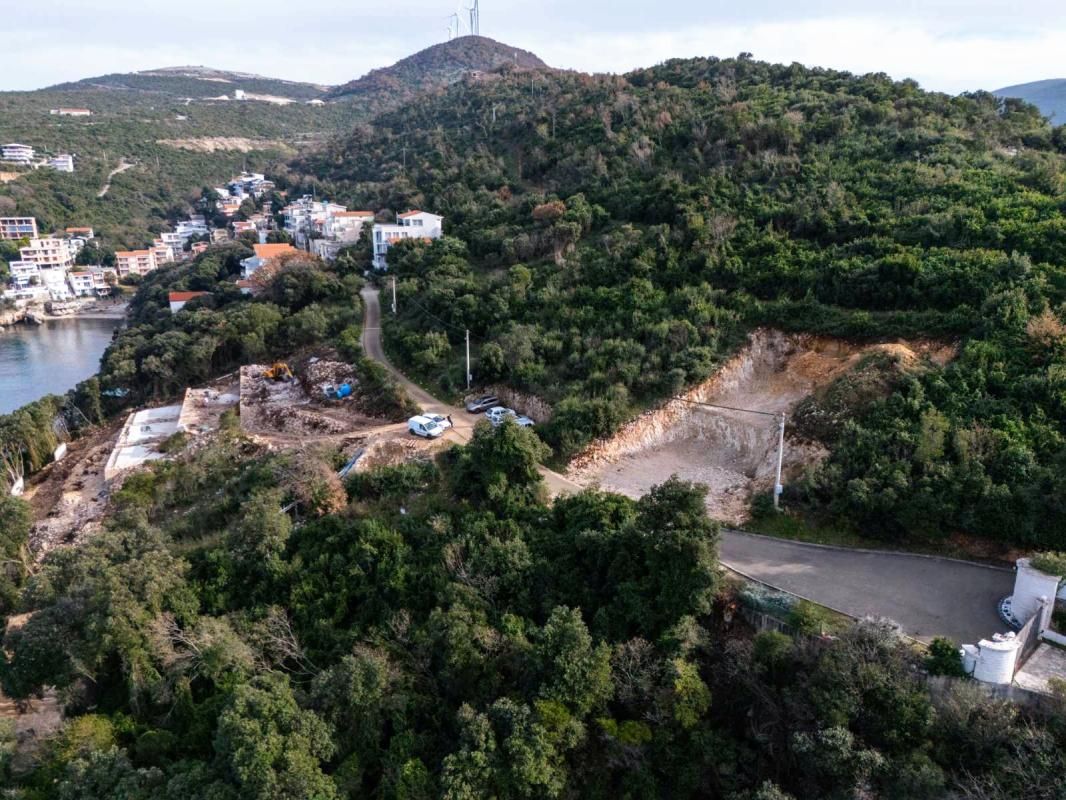 Terrain à Utjeha, Monténégro, 683 m² - image 17