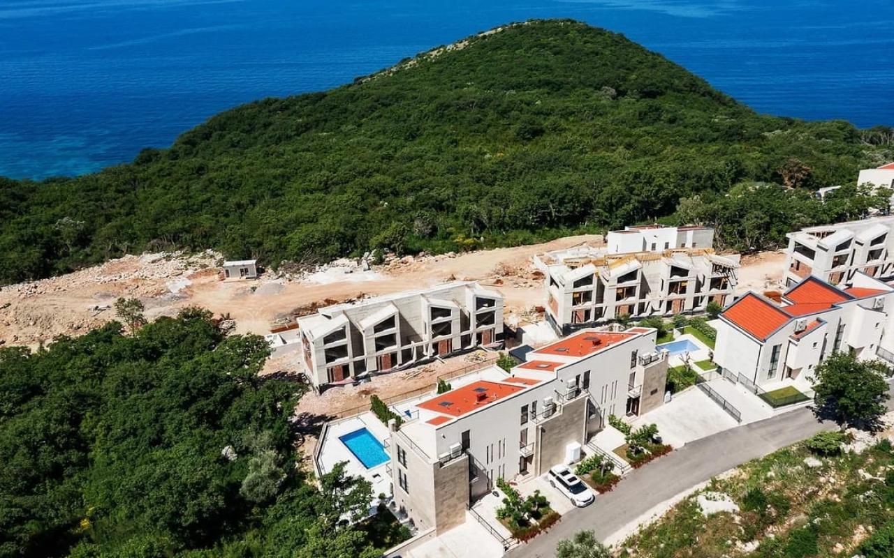 House in Sveti Stefan, Montenegro, 223 m² - picture 17