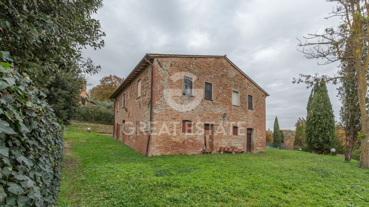 Casa a Città della Pieve, Italia, 222.2 m² - foto 2