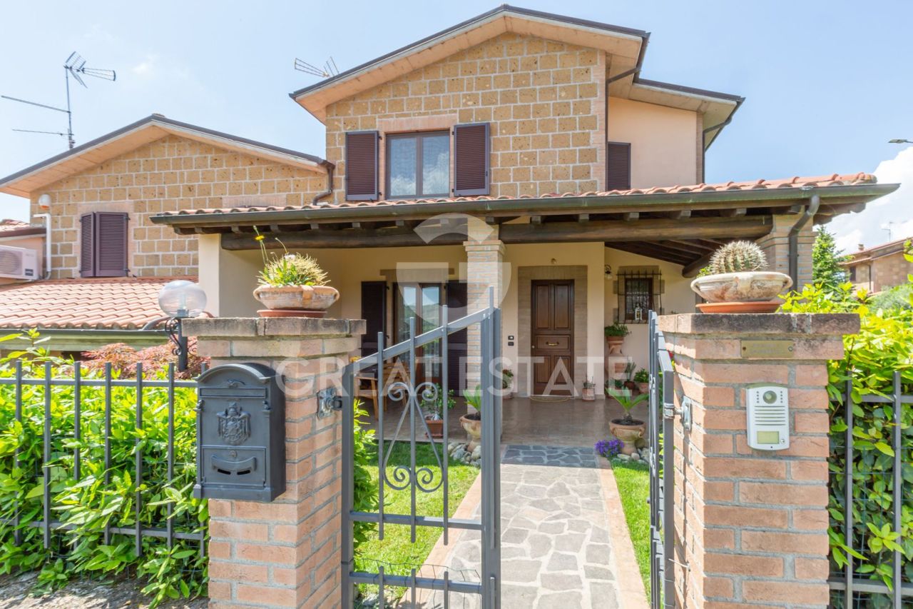 Villa in Fabro, Italien, 211.9 m² - Foto 2