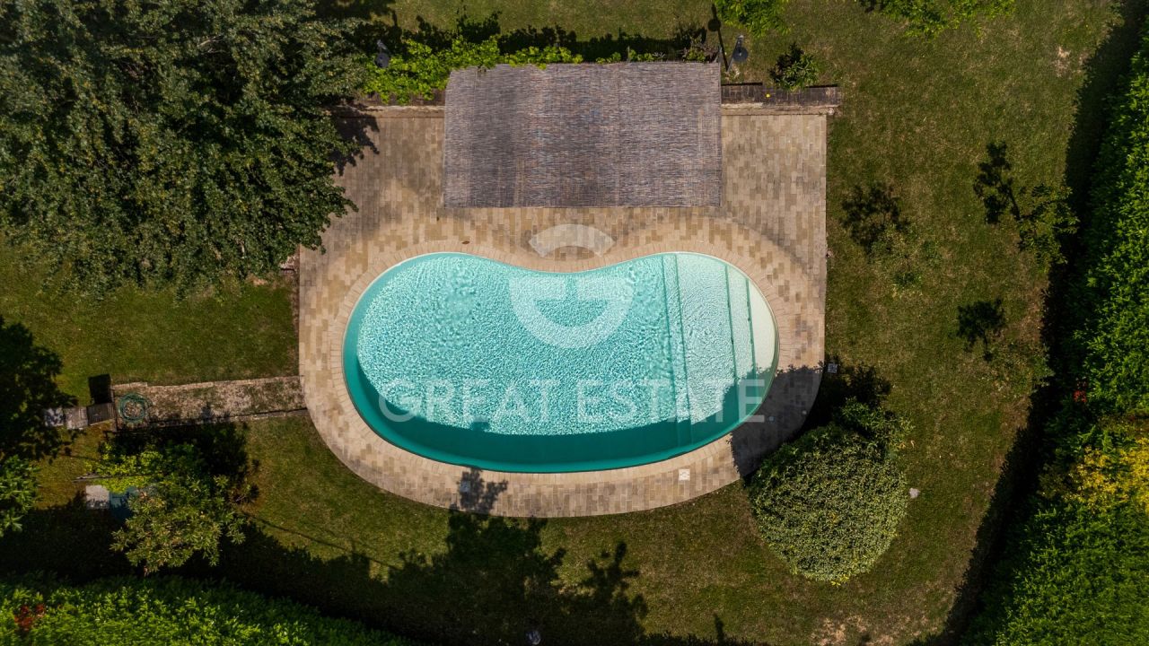 House Montone, Italy, 213.5 m² - picture 2