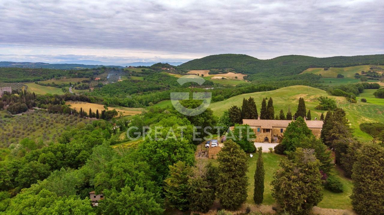 Casa a Montalcino, Italia, 600 m² - foto 2