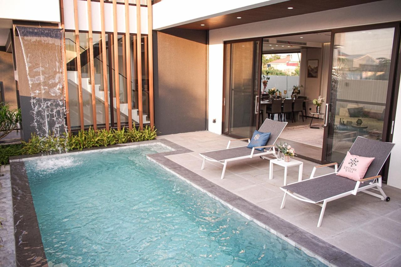Villa en Pattaya, Tailandia, 363 m² - imagen 1