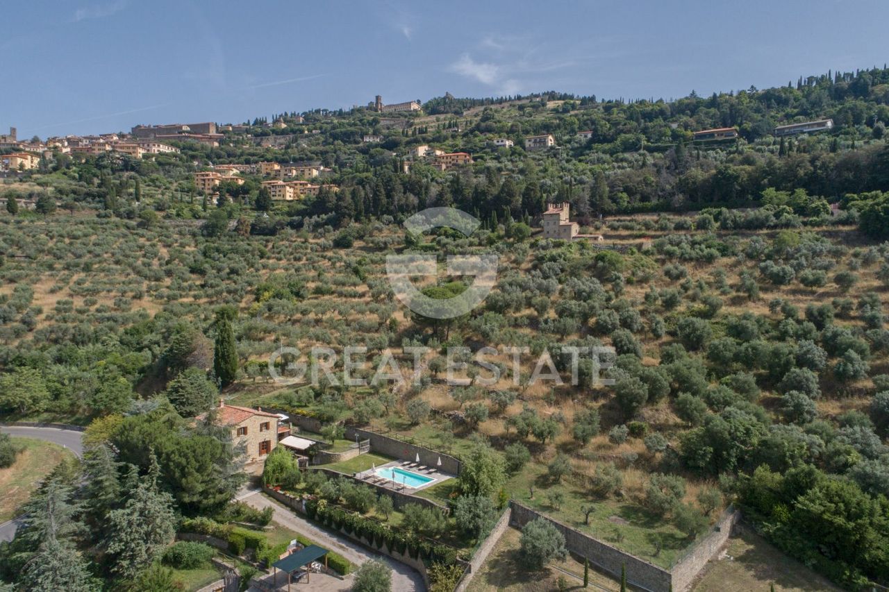 Casa a Cortona, Italia, 212.35 m² - foto 3