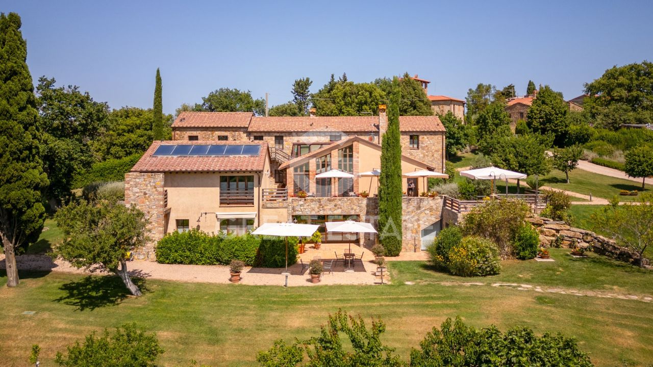 Casa Cinigiano, Italia, 733 m² - imagen 3