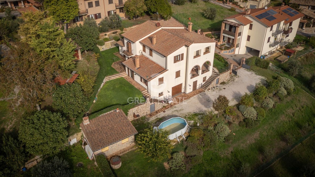 Villa a Città della Pieve, Italia, 413.2 m² - foto 3