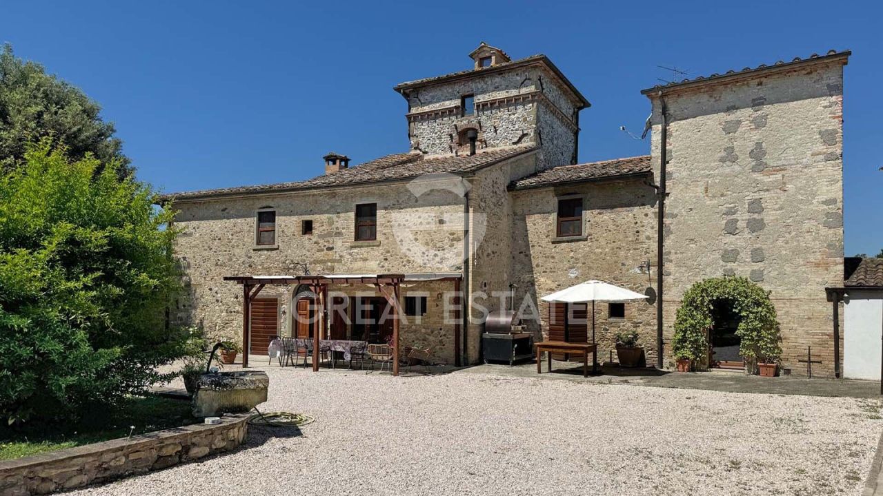 House Anghiari, Italy, 535 m² - picture 3