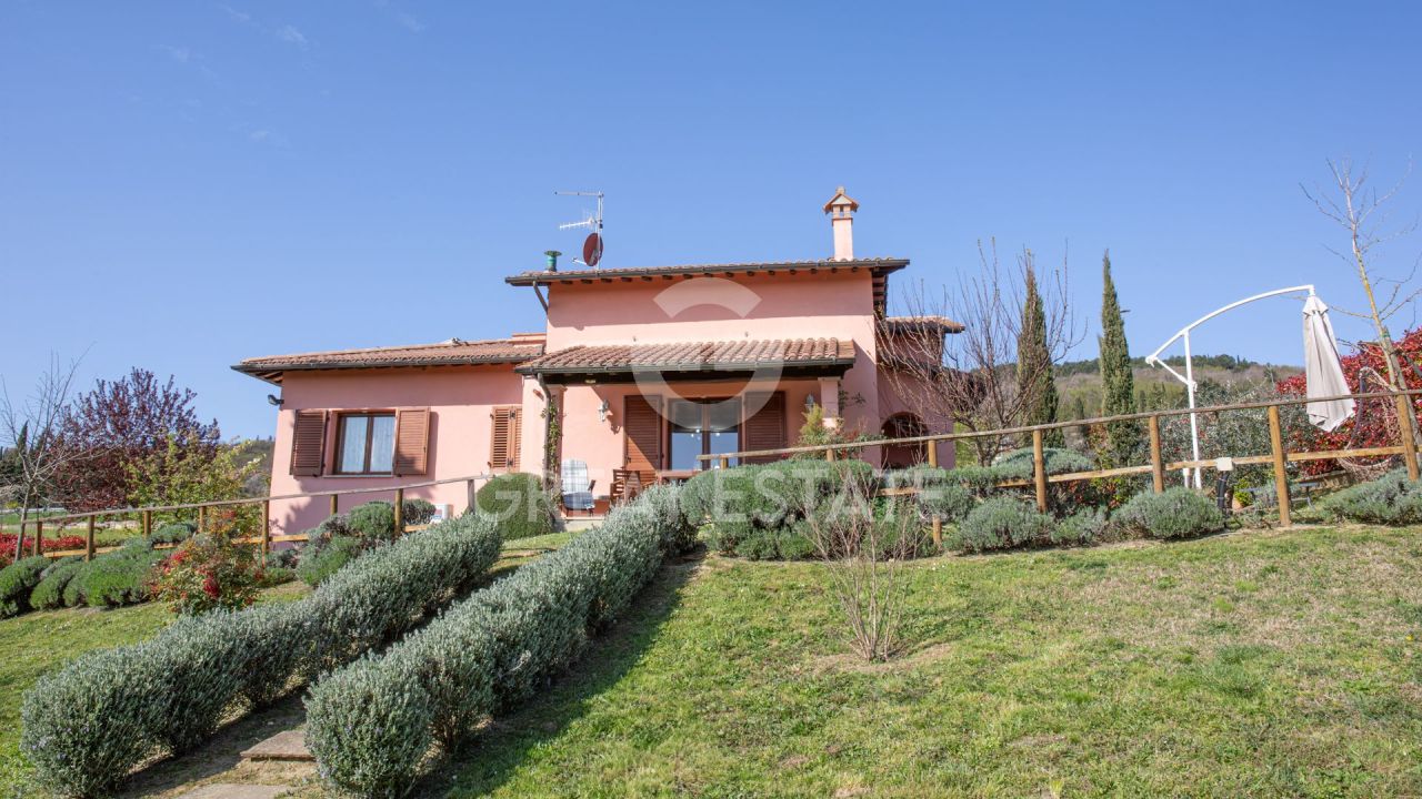 Villa en Sarteano, Italia, 204.45 m² - imagen 3