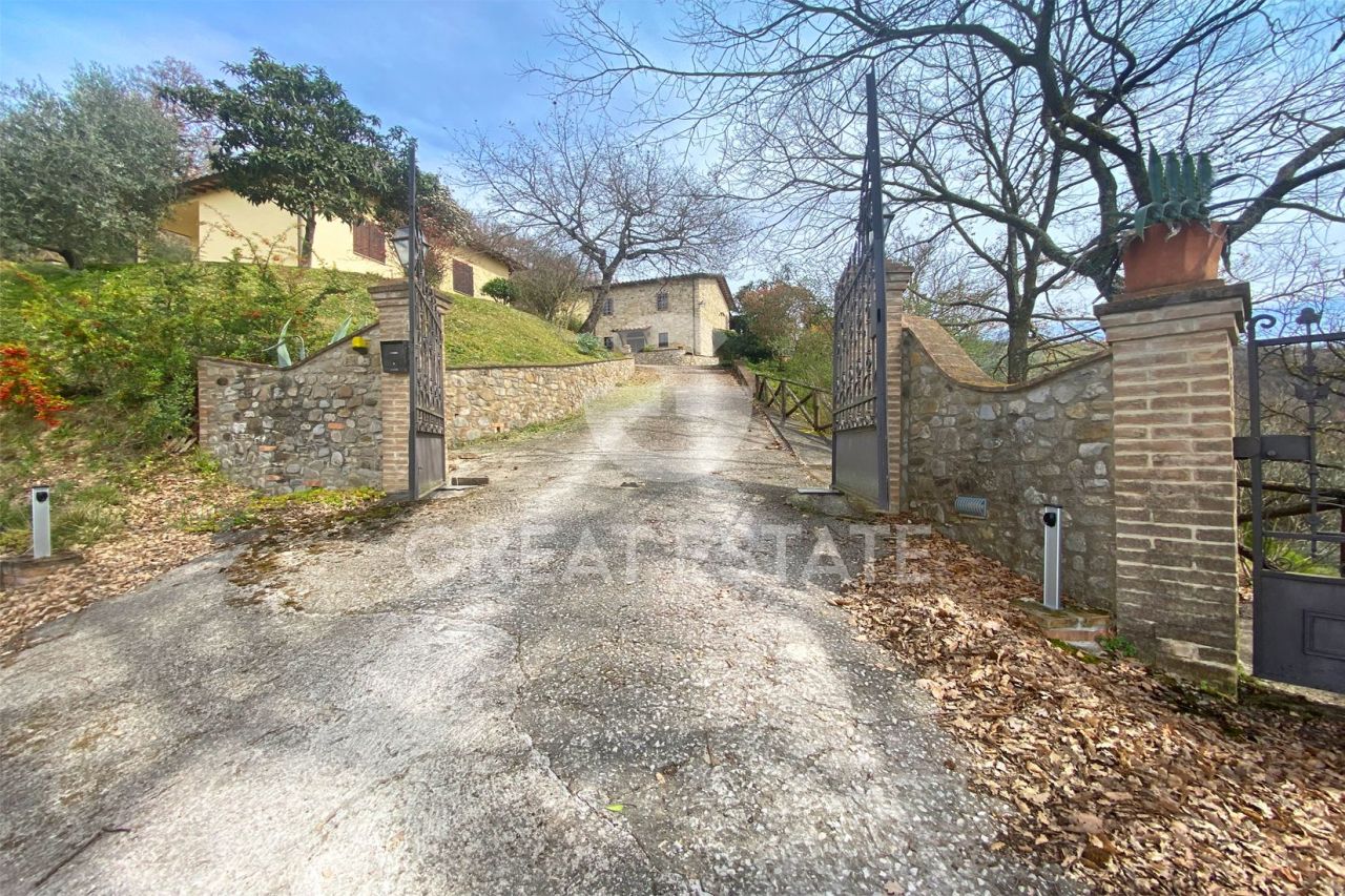 Haus in Citta di Castello, Italien, 339.05 m² - Foto 3
