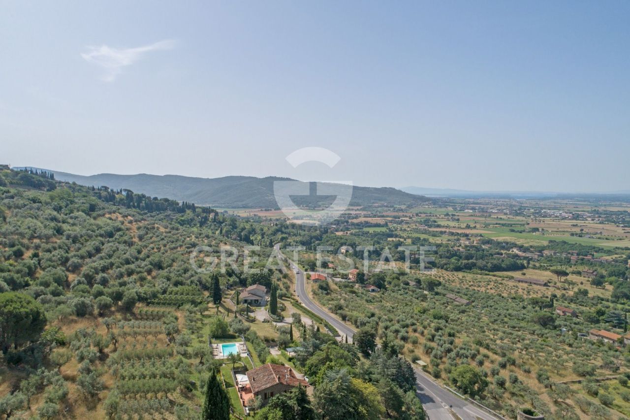 Casa a Cortona, Italia, 212.35 m² - foto 4
