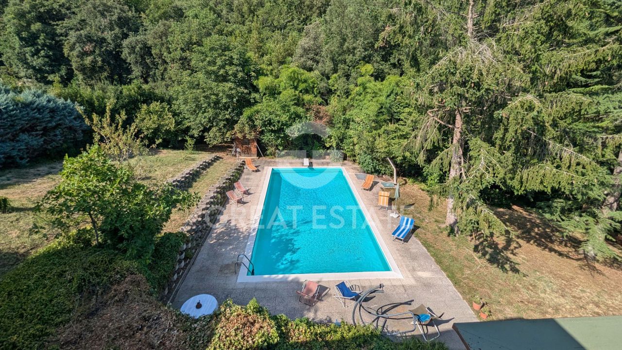 Villa in Perugia, Italy, 356.35 m² - picture 5