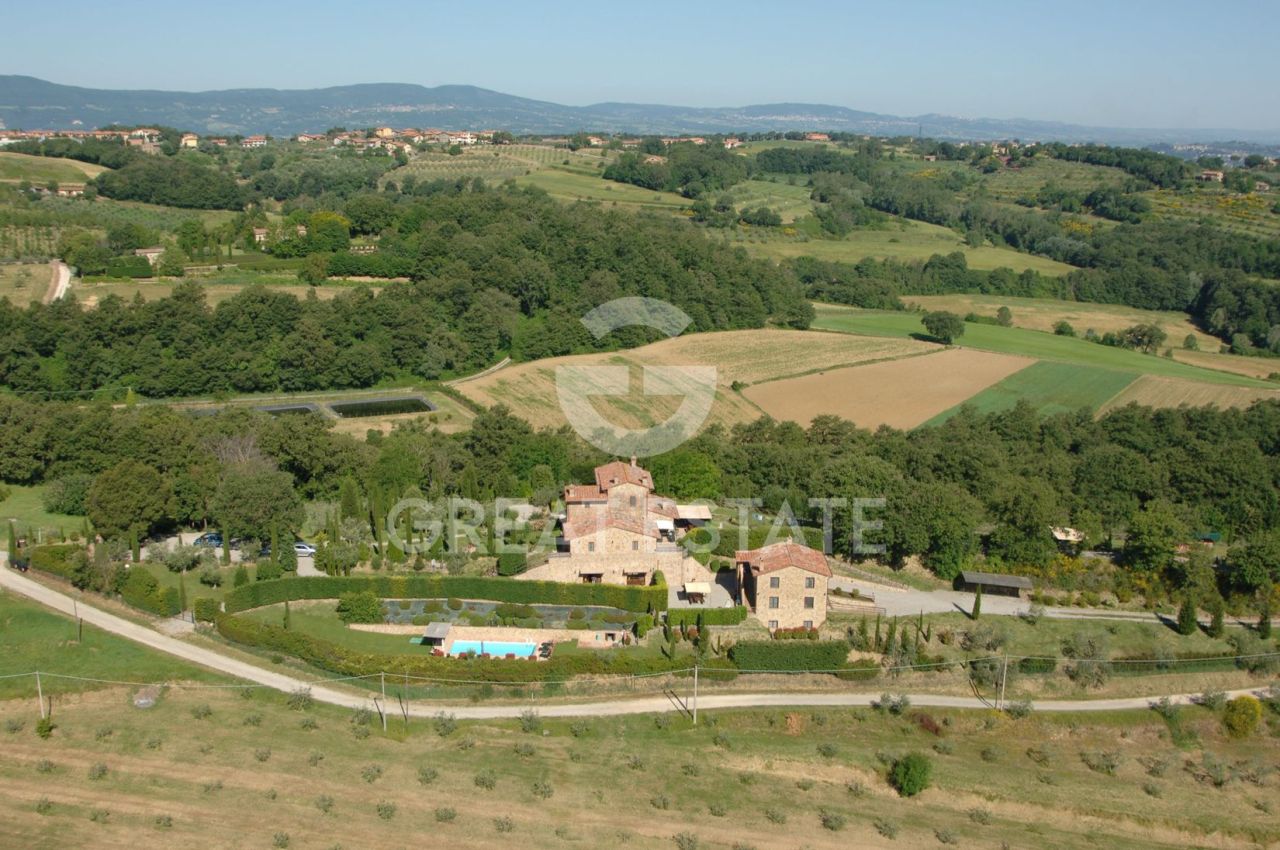 Casa a Città della Pieve, Italia, 605 m² - foto 5