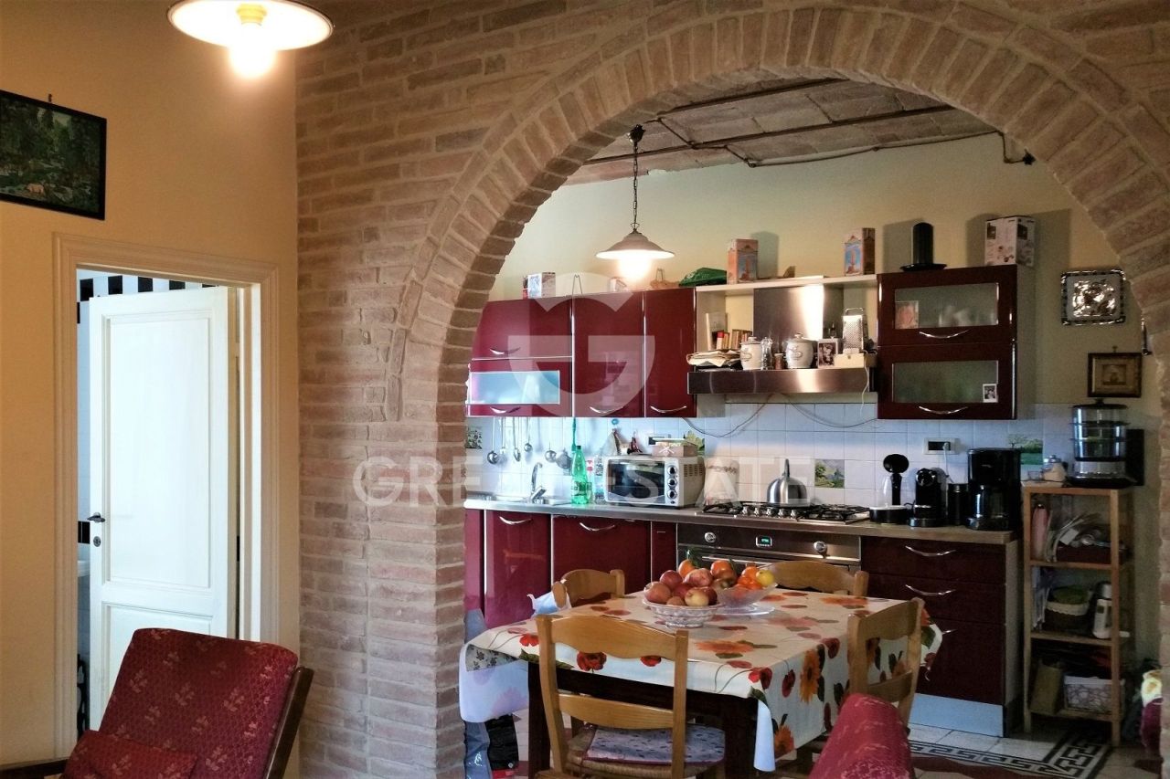 Appartement à Fabro, Italie, 128.95 m² - image 5