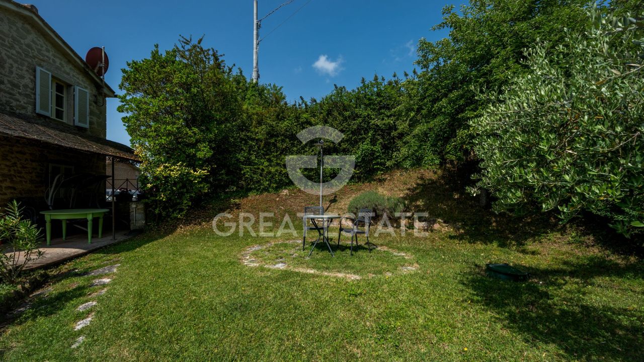 House Montone, Italy, 213.5 m² - picture 5