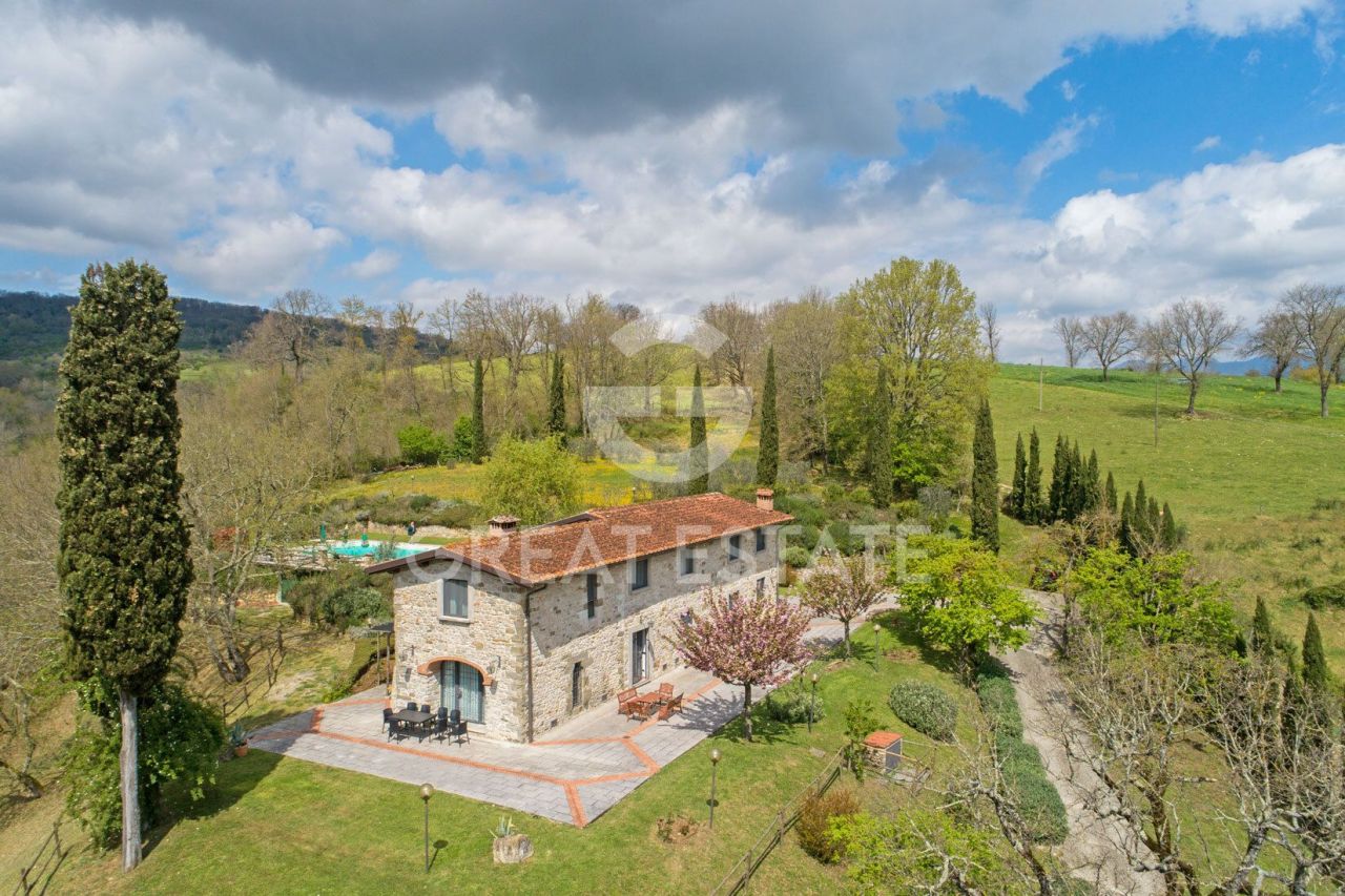 Casa a Vicchio, Italia, 339.8 m² - foto 6