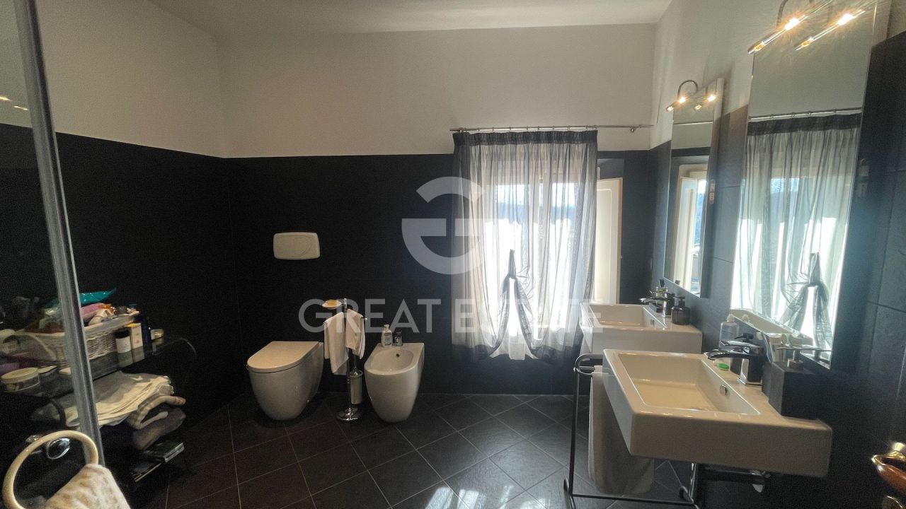 Apartment in Trequanda, Italy, 144 m² - picture 6