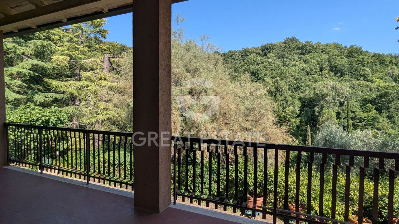 Villa in Perugia, Italy, 356.35 m² - picture 6