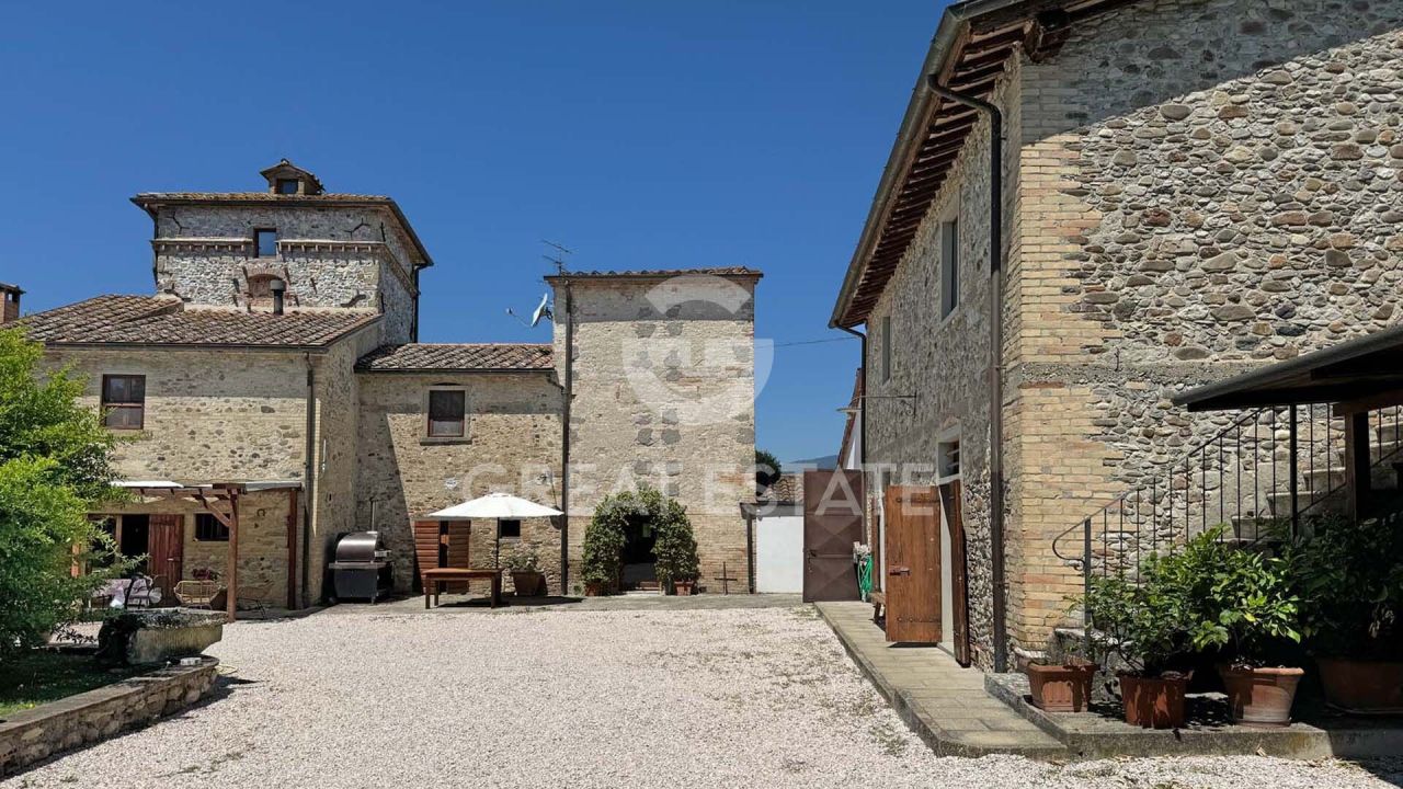 House Anghiari, Italy, 535 m² - picture 6
