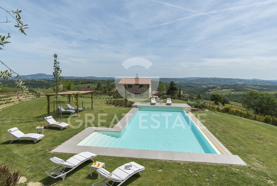 Casa en Fabro, Italia, 268 m² - imagen 6