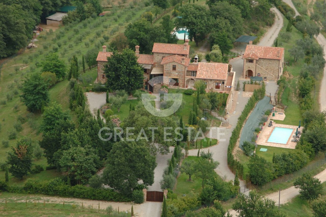 Casa a Città della Pieve, Italia, 605 m² - foto 6