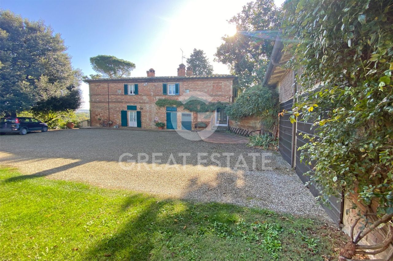 House in Foiano della Chiana, Italy, 352.25 m² - picture 7