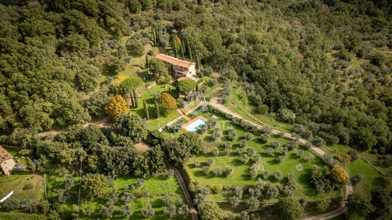 Casa a Reggello, Italia, 298.65 m² - foto 7