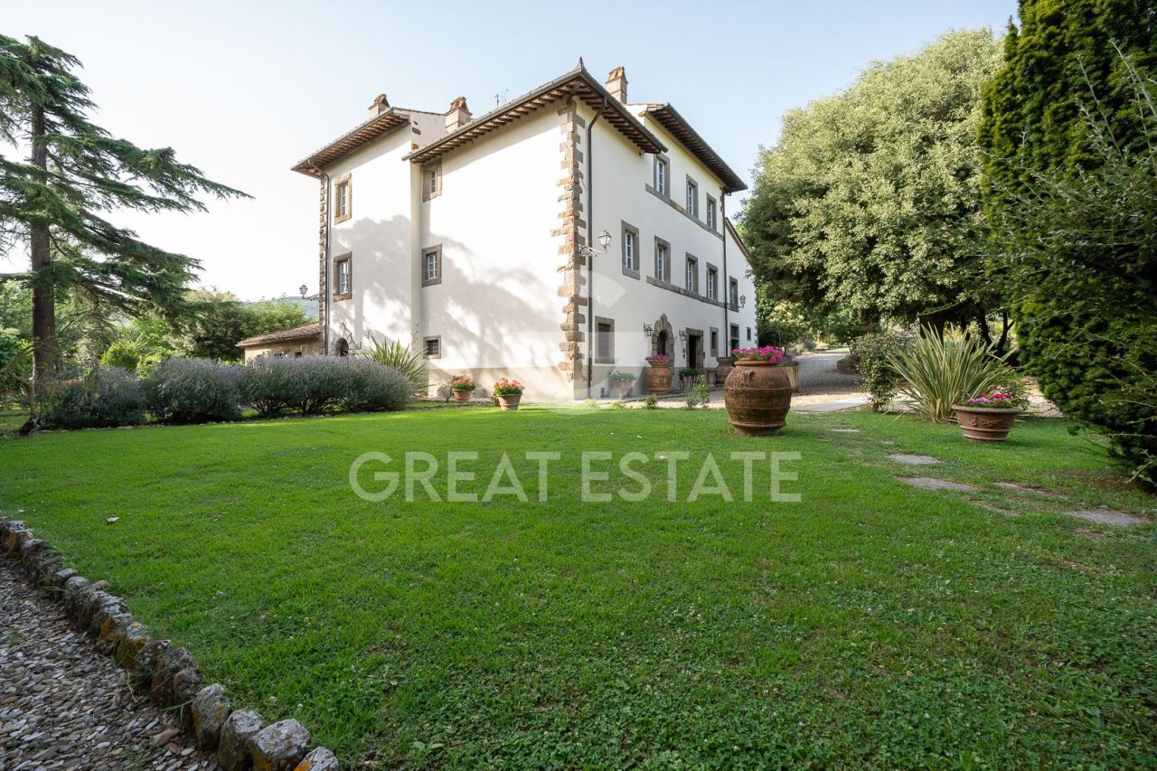 Casa en Cortona, Italia, 944 m² - imagen 7