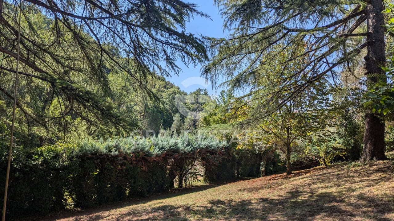 Villa in Perugia, Italy, 356.35 m² - picture 7