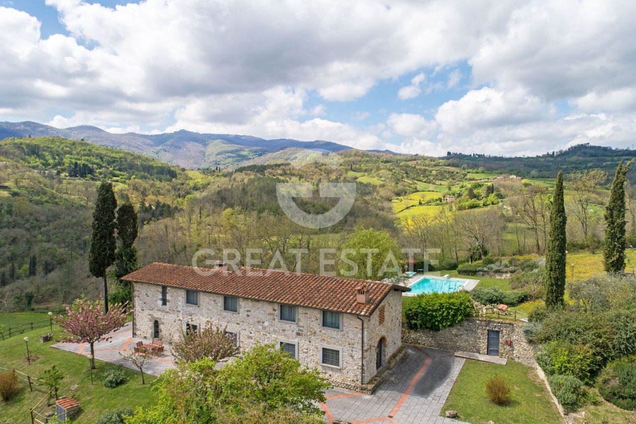 Casa a Vicchio, Italia, 339.8 m² - foto 7