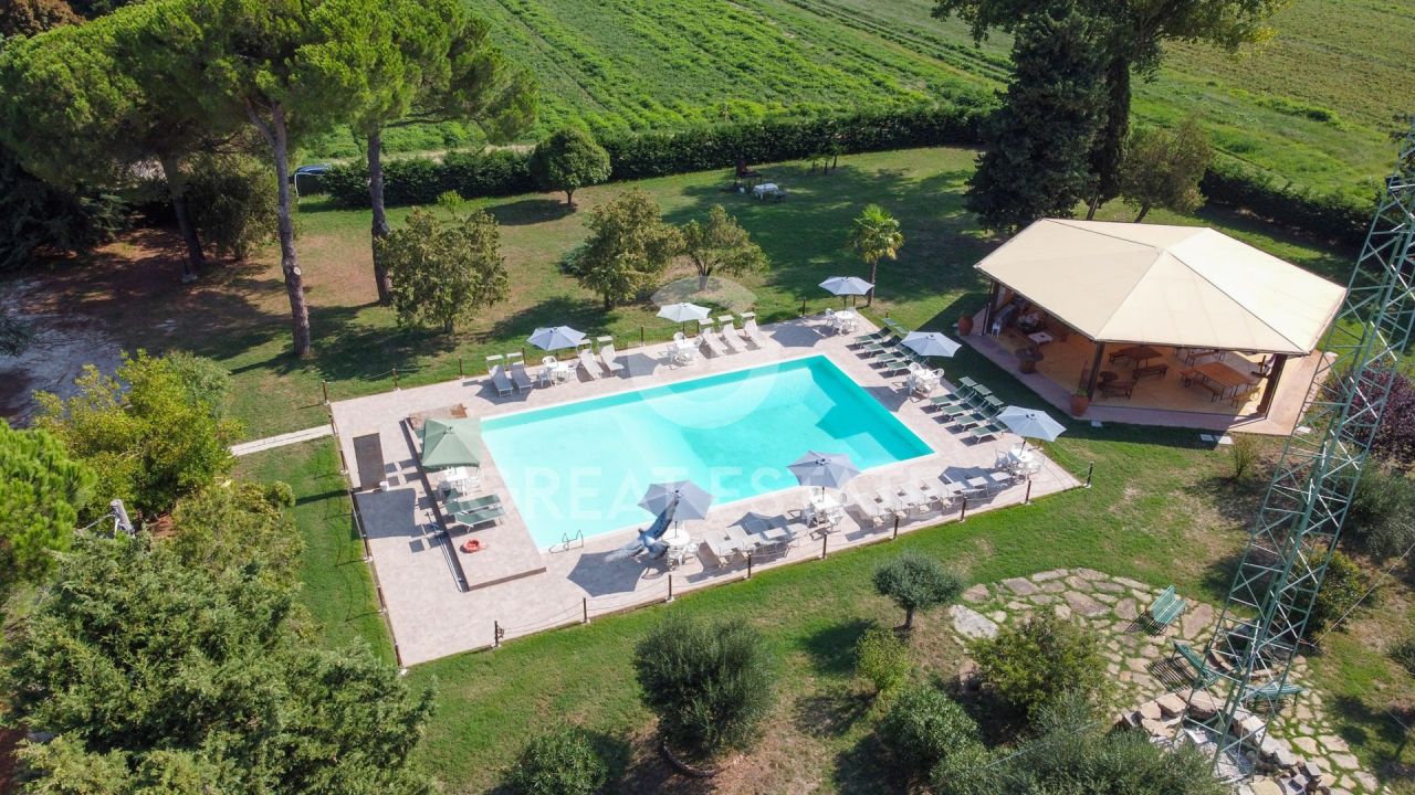 Haus in Castiglione del Lago, Italien, 630.9 m² - Foto 8