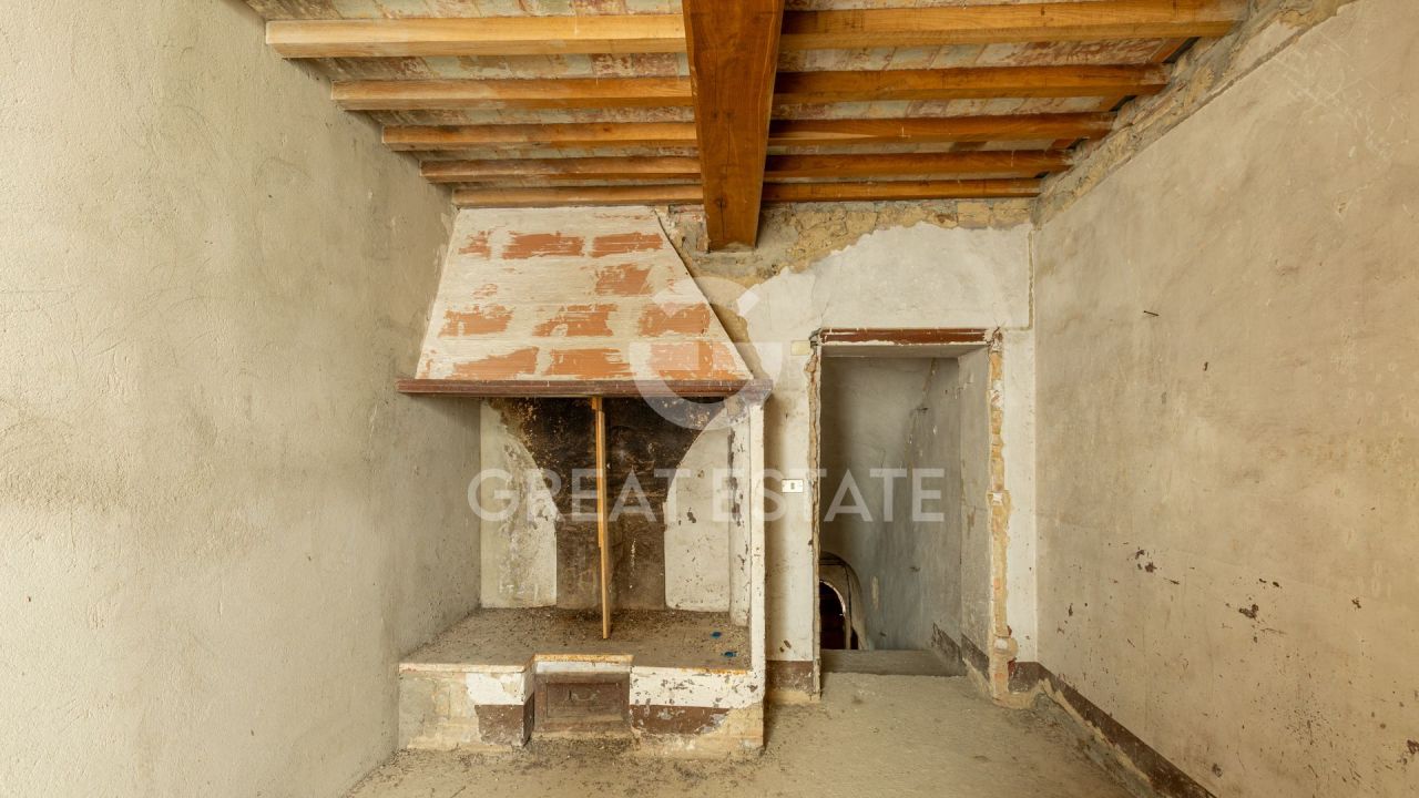 Apartment in Cetona, Italy, 481.85 m² - picture 8