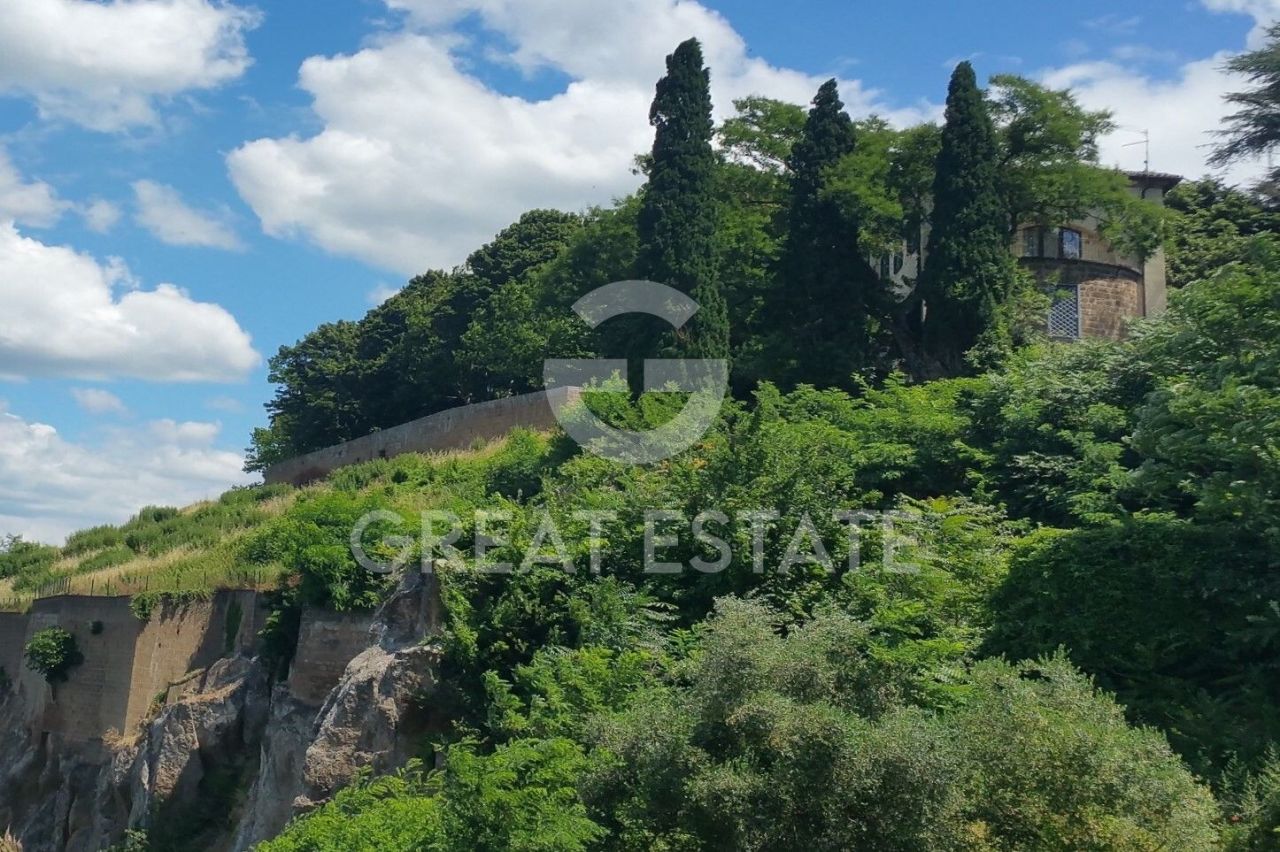 Villa in Orvieto, Italy, 416.2 m² - picture 8