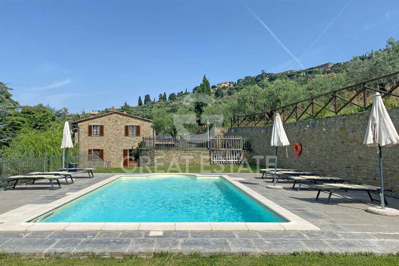 Casa a Cortona, Italia, 212.35 m² - foto 9