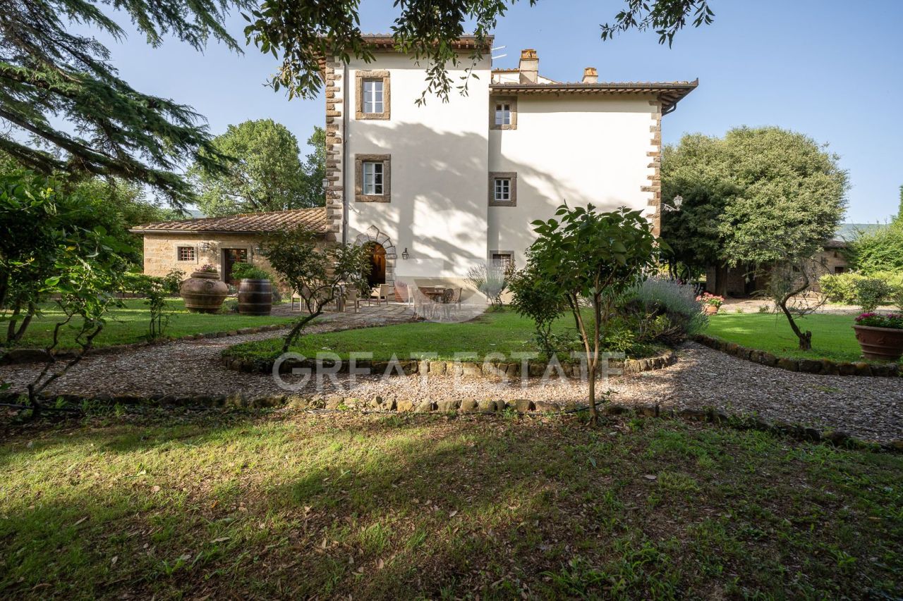 Casa en Cortona, Italia, 944 m² - imagen 9