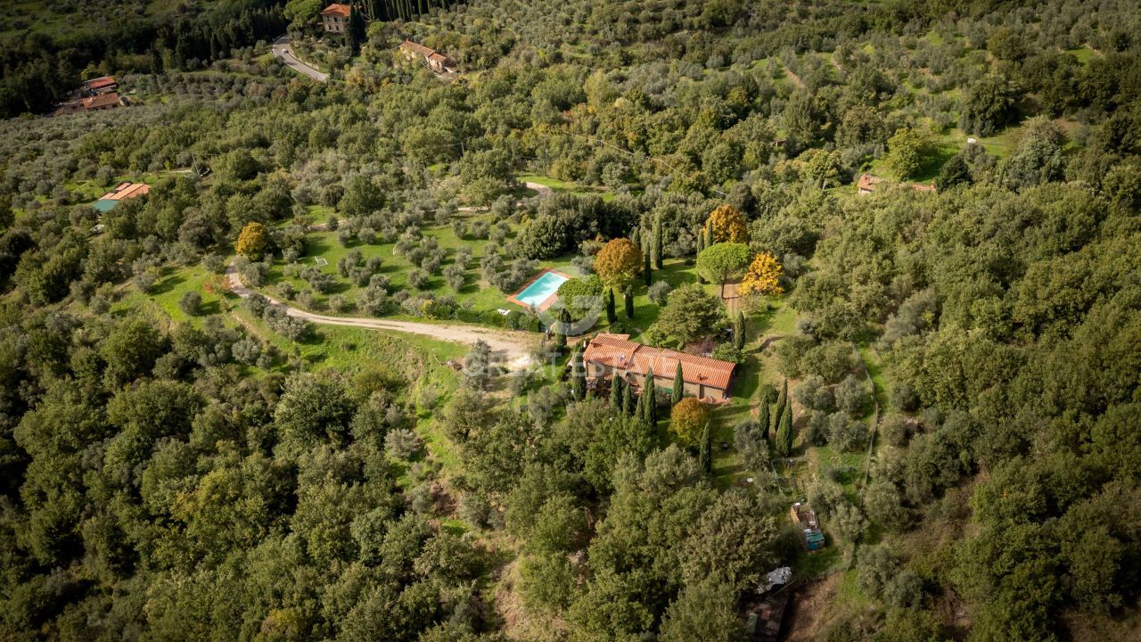 Casa a Reggello, Italia, 298.65 m² - foto 9